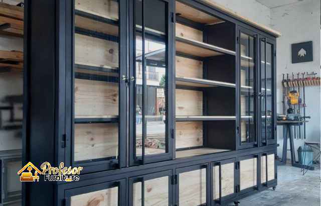 Jasa pembuatan lemari besi